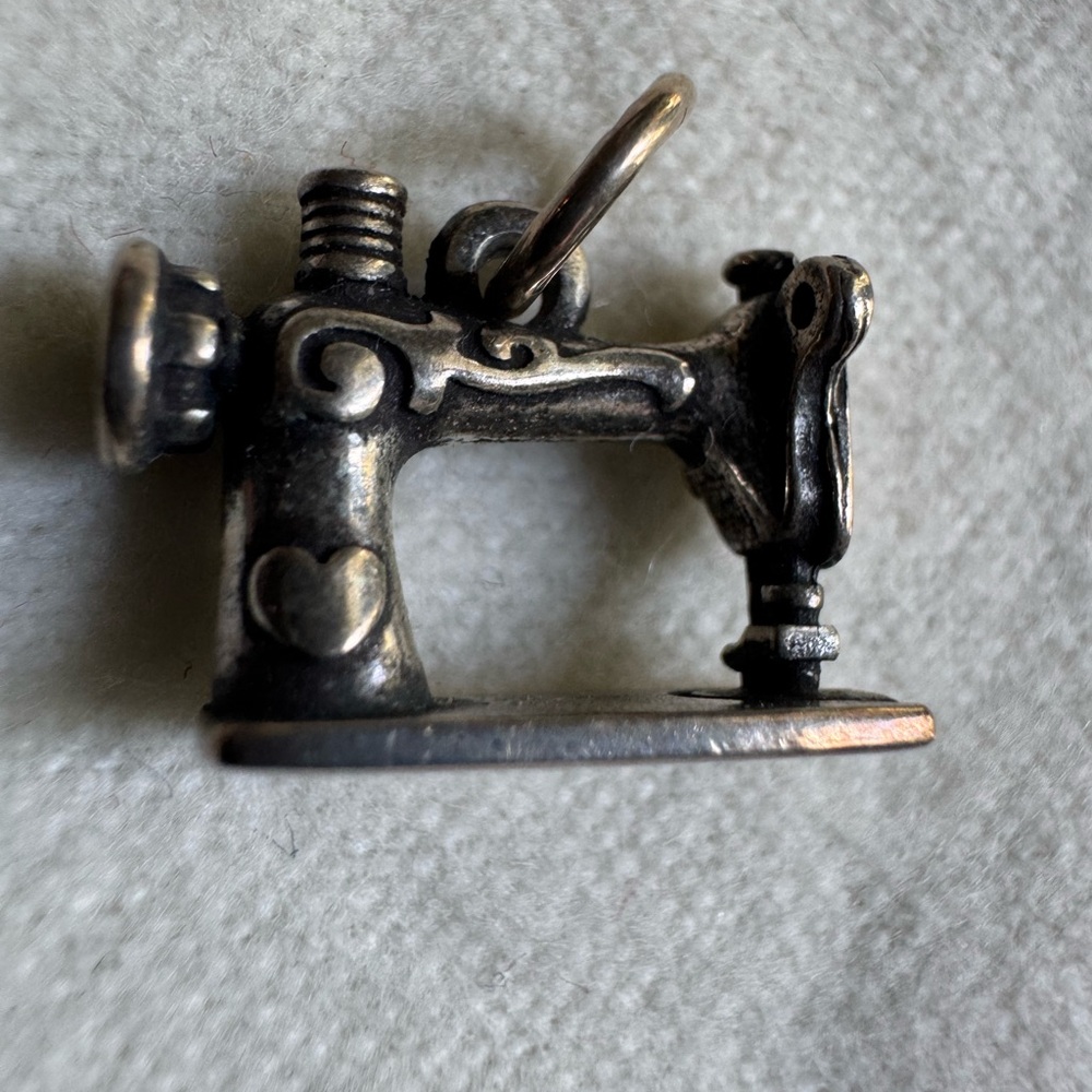 Sewing Machine Charm Pendant James Avery Heart